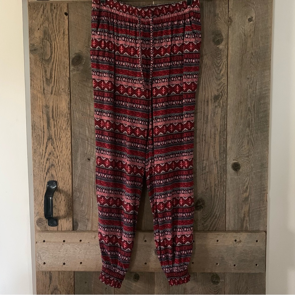 Women’s 10 DIVIDED H&M Red Boho Hippy Harem Pants Drawstring Smocked Cuffs EXC